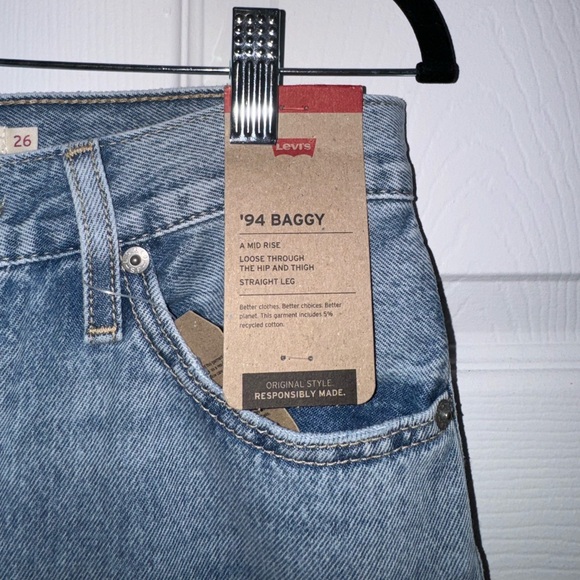 LEVIS: 94 Baggy Jeans, Size 26, new with tags - Picture 3 of 6